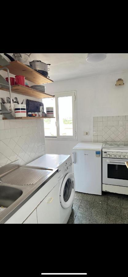 Appartamento Con Ampio Terrazzo — Photos 3